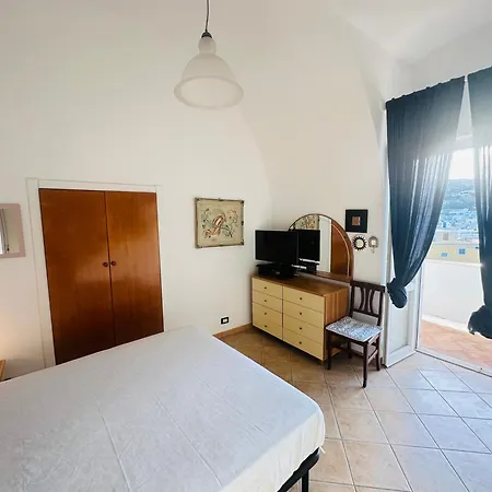 Pelagos - Agenzia Immobilevante Ponza
